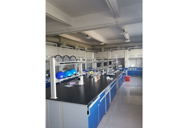 不飽和樹脂實驗室